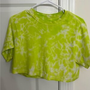 Lululemon crop top